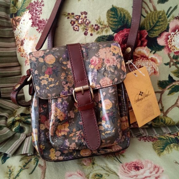Patricia Nash Handbags - PATRICIA NASH SMALL CROSSBODY PURSE